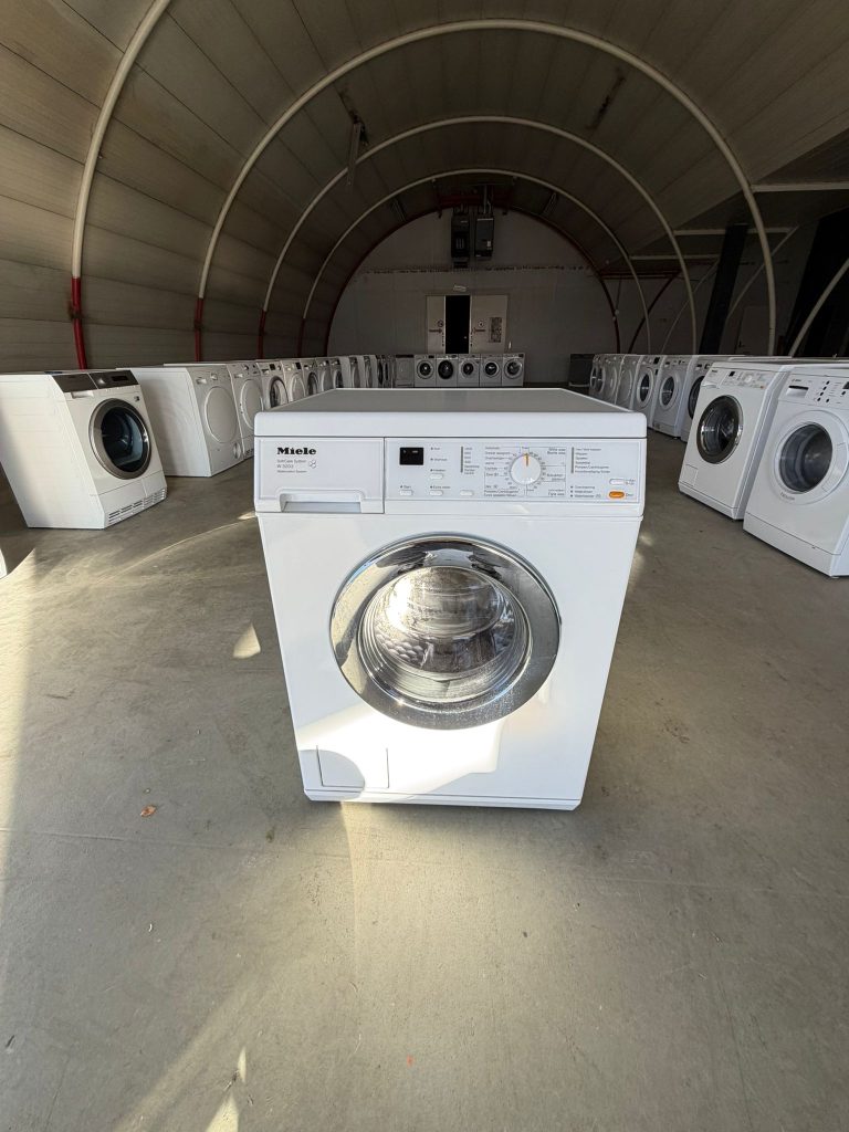 Miele W 3203 Wasmachine | A+ | 6 kg | Garantie 6 maanden